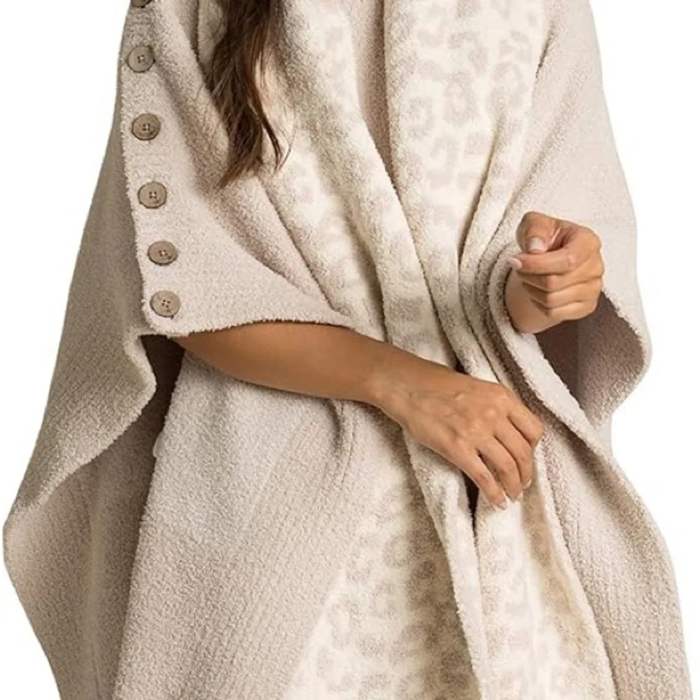 New BAREFOOT‎ DREAMS COZYCHIC BITW BEANIE & SCARF SET Color: Cream-Stone - Picture 3 of 6